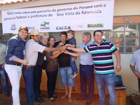 Administração de Boa Vista faz entrega de 60 casas, totalizando 207 casas entregues nos últimos anos