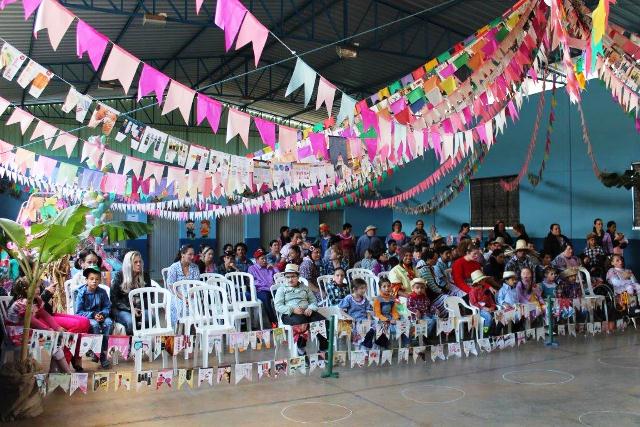 APAE de Capitão realizou festa Julina para alunos