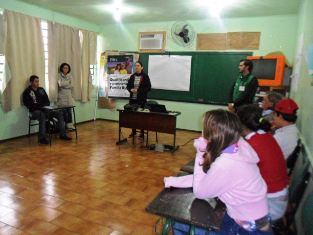 Curso do Senar inicia na Casa Familiar Rural de Nova Prata do Iguaçu