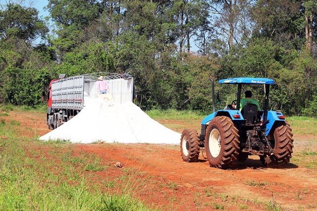 Capitão recebeu 982 toneladas de calcário e atenderá 130 agricultores