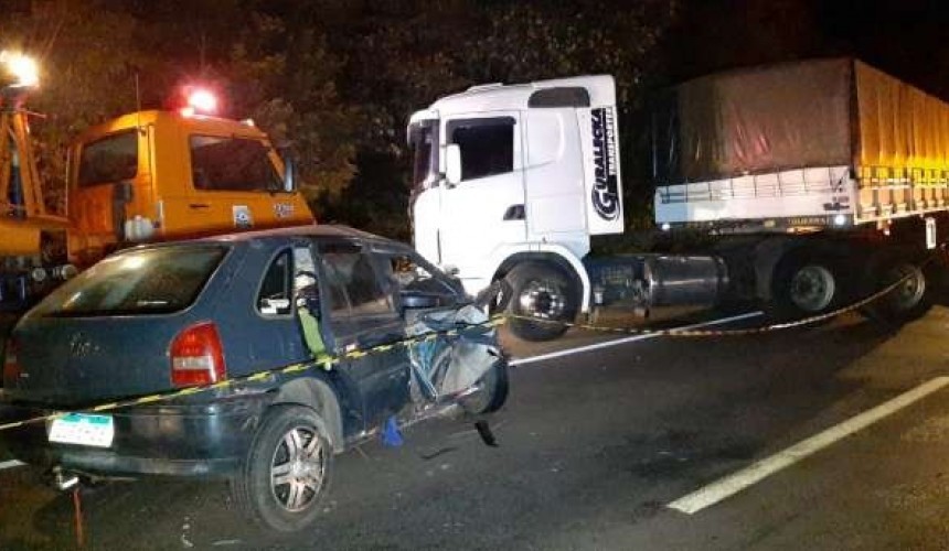Uma pessoa morre e outras 21 ficam feridas em gravíssimo acidente na BR 277 em Guaraniaçu