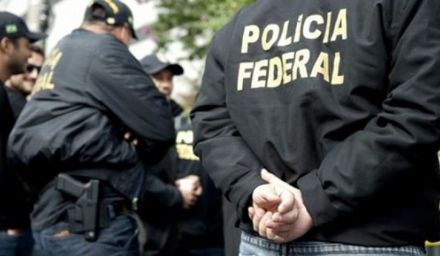 Polícia Federal apreende 329 kg de cocaína em exportadora de Paranaguá