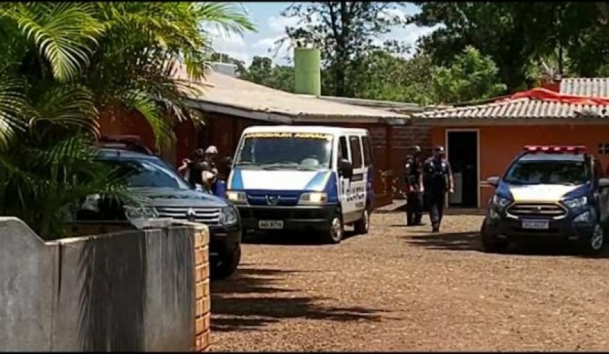 15 mulheres são resgatadas em interdição de clínica de reabilitação em Foz do Iguaçu