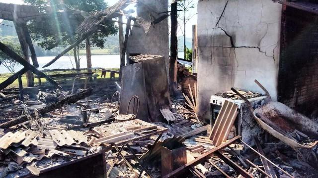 Incêndio criminoso em Boa Vista da Aparecida