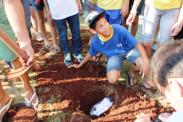 Colégio Carlos Argemiro Camargo de Capitão desenvolve Projeto Plante essa ideia