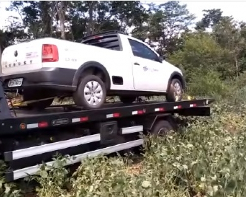 Funcionários da Sanepar são surpreendidos por assaltantes e tem caminhonete roubada em Pranchita