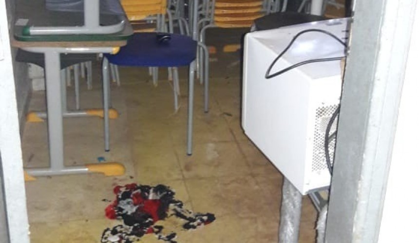 Santa Lúcia: Depósito de arquivo morto da Prefeitura é invadido