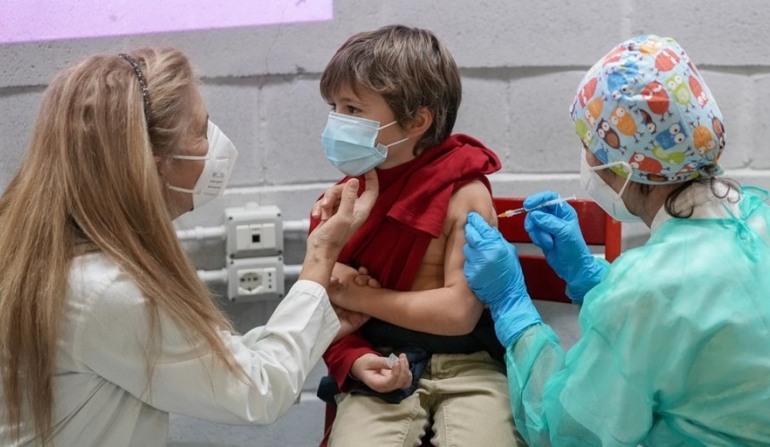 Crianças de 5 a 11 anos poderão ser vacinadas contra covid