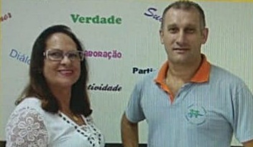 Diretor do Colégio Castro Alves concede entrevista à Rádio Interativa FM; fala sobre a reforma e ampliação da escola e sobre o caso do funcionário afastado