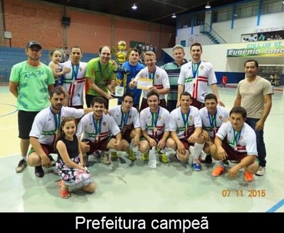 Equipe da Prefeitura é campeã do Futsal Inter firmas de Capitão