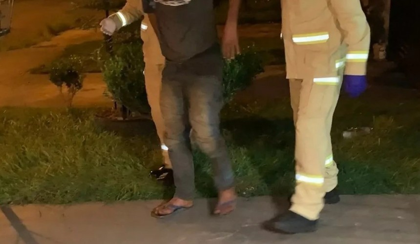 Andarilho pede socorro em residência após ser agredido por dívida de R$ 10 em Cascavel