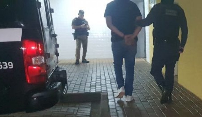 Homem ameaça a namorada e é preso pela Guarda Municipal em Cascavel