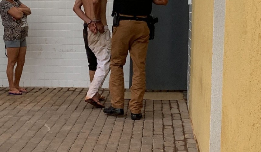 Homem é detido após descumprir medida protetiva pela segunda vez na semana em Cascavel