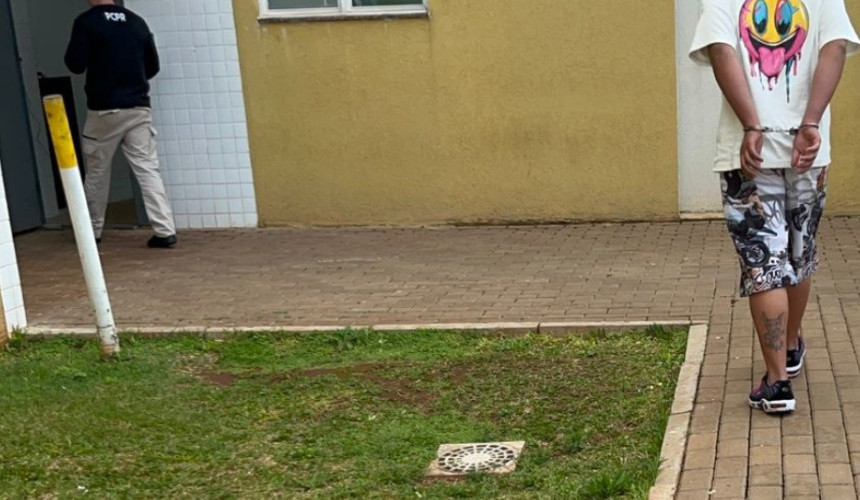 Adolescente é apreendido com drogas em Capitão Leônidas Marques