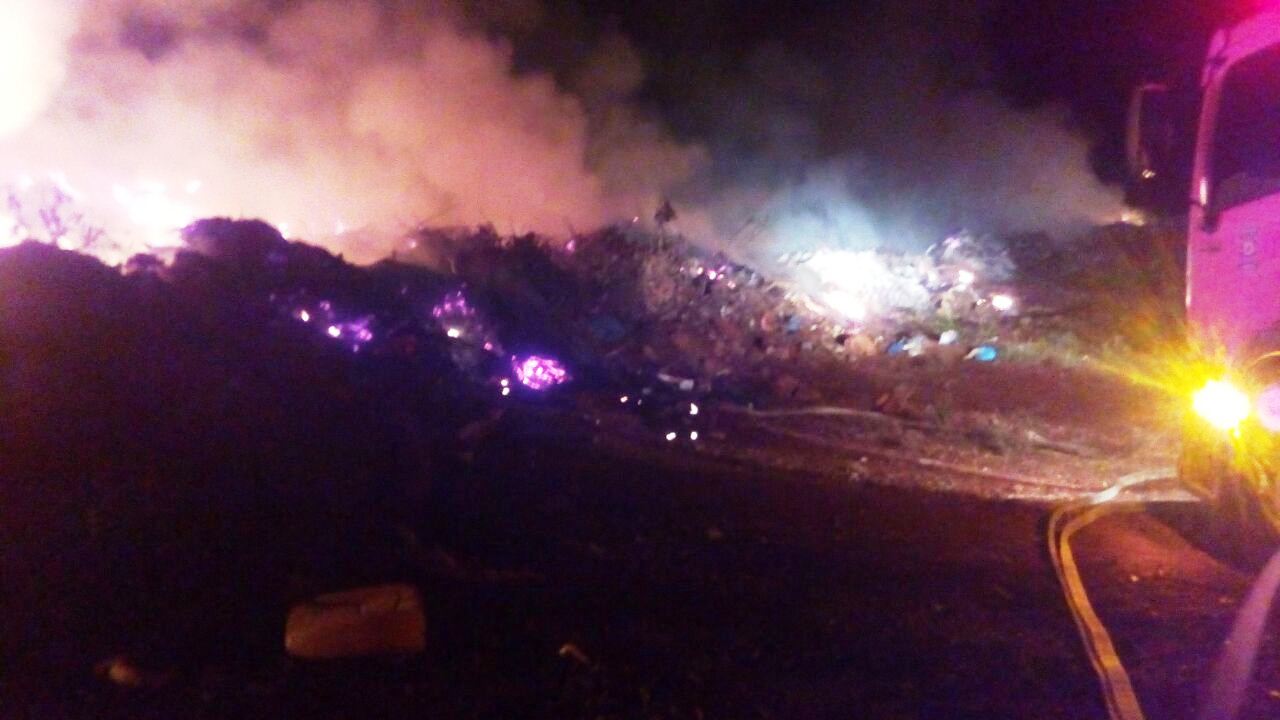 Incêndio no aterro sanitário de Capitão