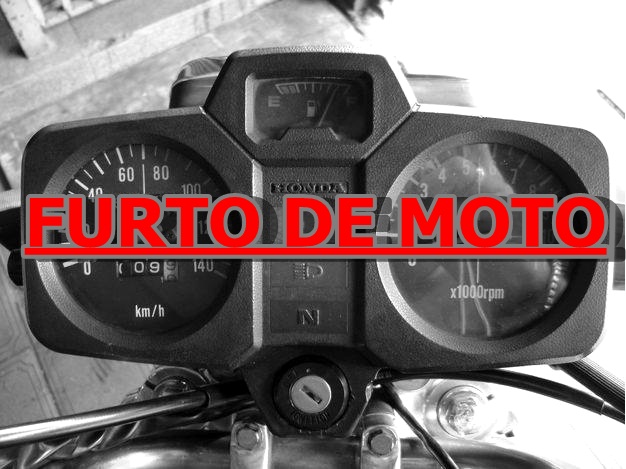 Furto de moto em Capitão