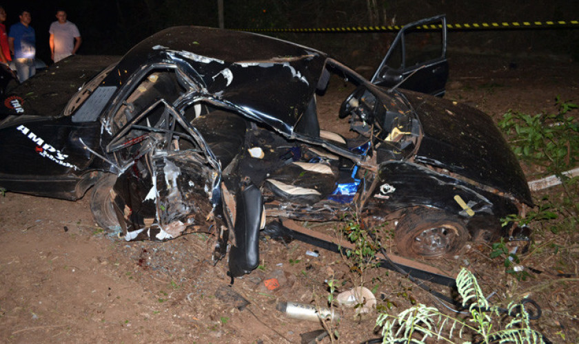 Acidente com dois mortos entre Santa Izabel do Oeste e Salto do Lontra