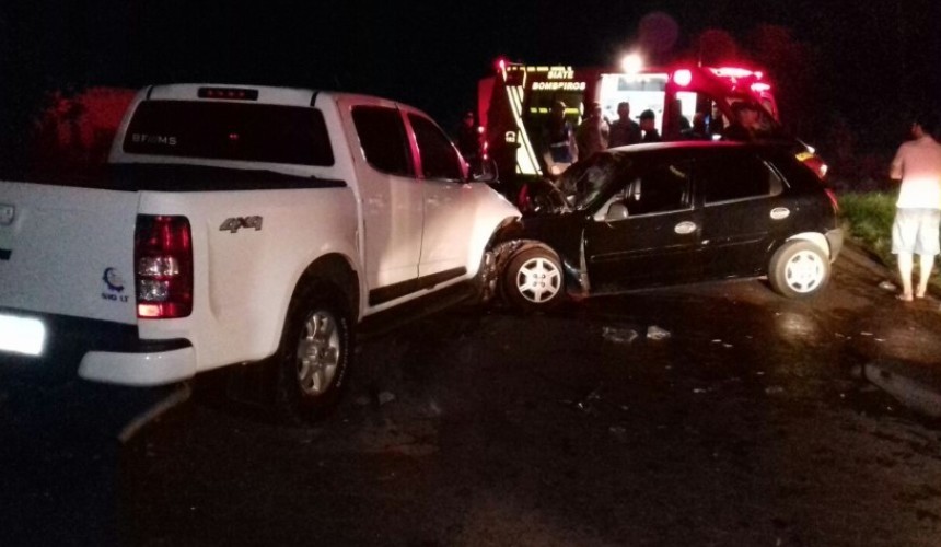 Três pessoas ficam gravemente feridas em acidente na BR-163 envolvendo veiculo de Capitão
