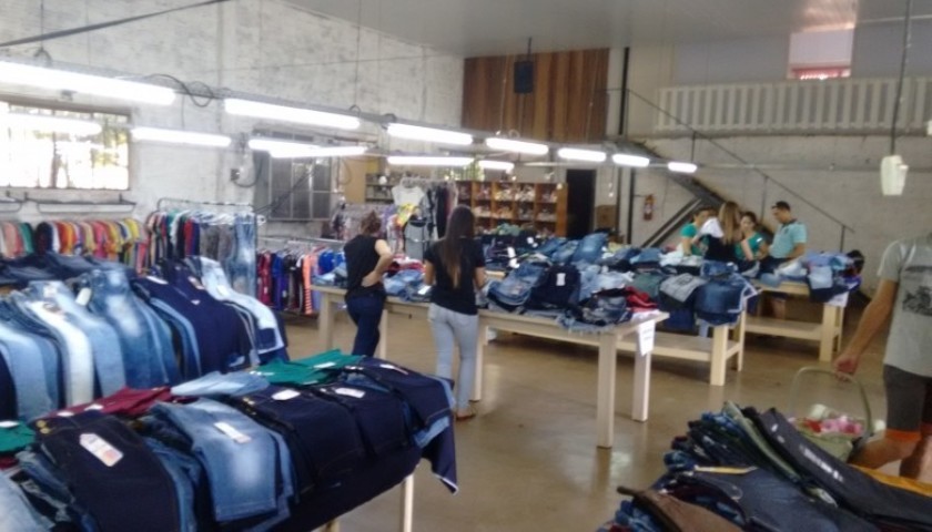 Vereadores visitam indústrias no interior do município visando incentivar a geração de empregos para Capitão