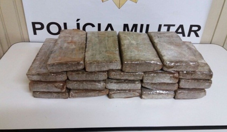 Polícia Militar apreende 19 quilos de maconha durante Operação Segura II em Realeza