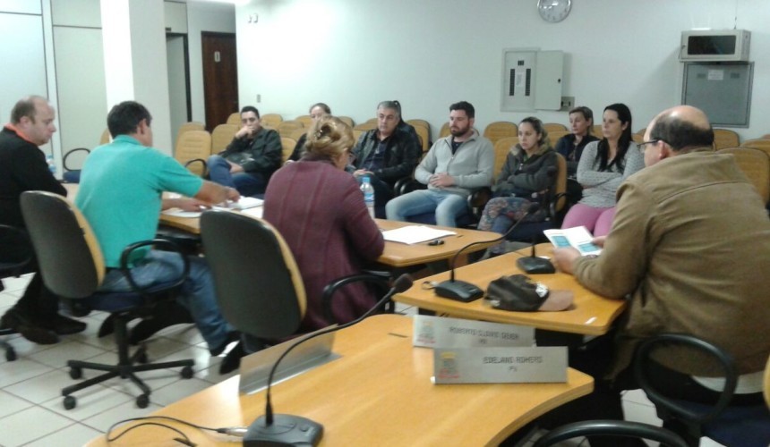 S.O.S. Quatro Patas busca ajuda do poder publico para iniciar o serviço de castração de animais de rua em Capitão