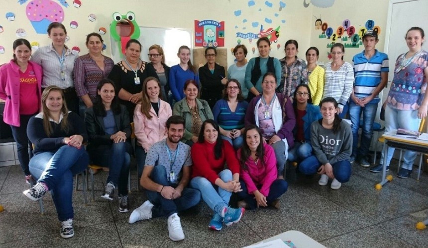 Professores da rede municipal de ensino de Boa Vista da Aparecida participam de formação pedagógica