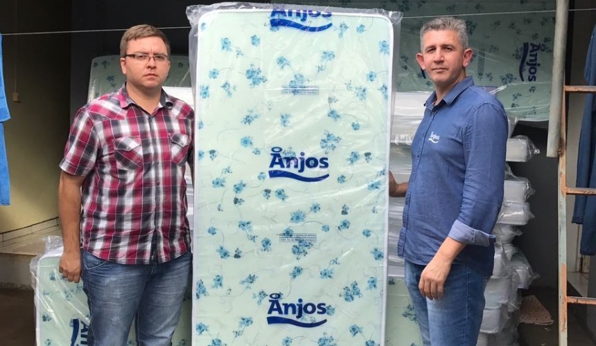 Colchões são doados aos presos da cadeia de Capitão