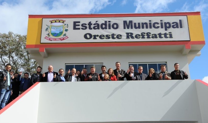 Inaugurado Estádio Municipal Oreste Reffatti em Santa Lúcia