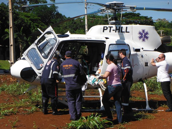 Helicóptero do Samu faz remoção de paciente de Capitão para Cascavel