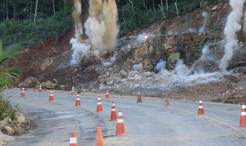 Atenção: BR 163 será interditada para detonação de rochas em Capitão. Transito será desviado pela Av. Iguaçu