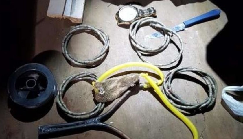 Agentes penitenciários apreendem 