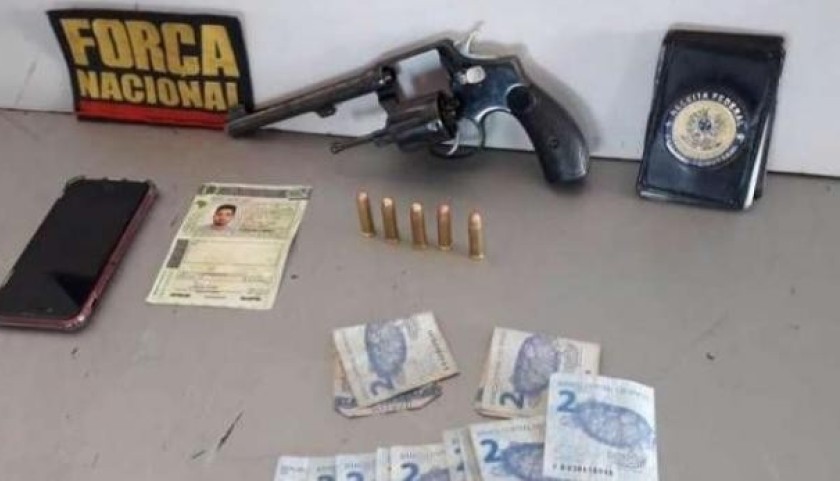 Rapaz compra arma para se suicidar, mas acaba preso na Ponte da Amizade