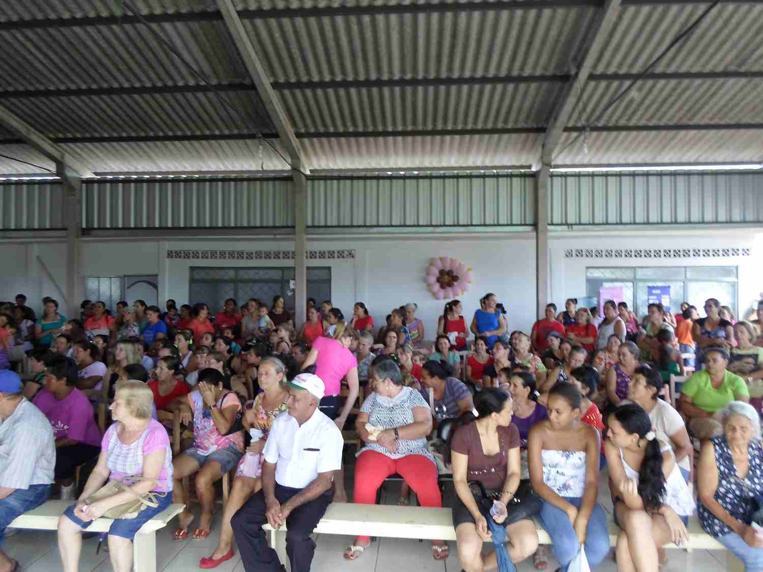 CRAS de Capitão reúne participantes do Bolsa Família e Família Paranaense para comemorar dia da mulh