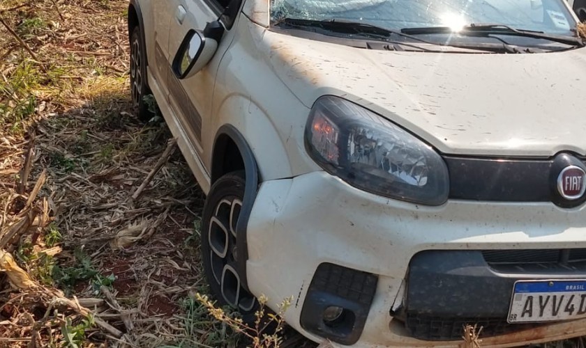 Capotamento é registrado na PR-484 em Capitão