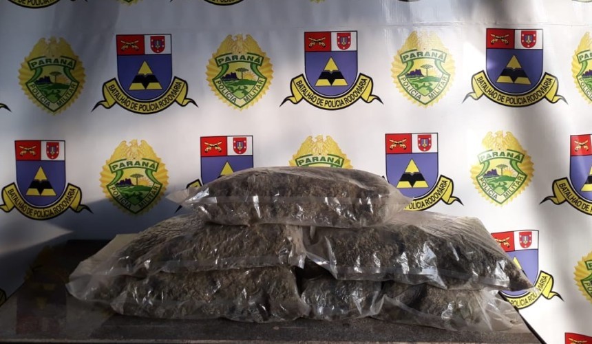 Polícia Rodoviária de Realeza apreende 5 quilos de maconha durante fiscalização