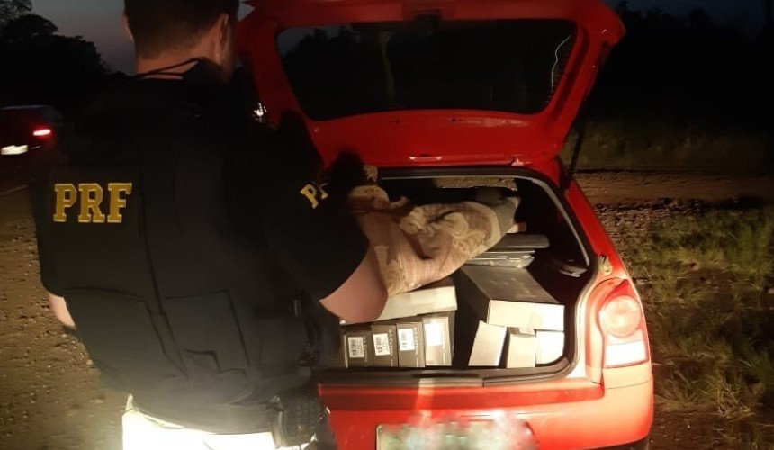 PRF apreende mais de R$ 20 mil em vinhos importados ilegalmente na BR-163, em Barracão