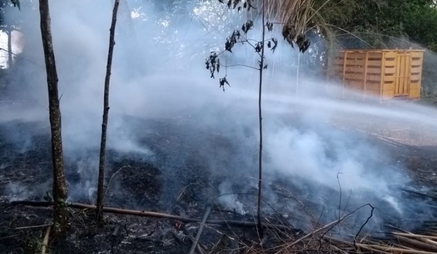 Bombeiros de Capitão combatem o quarto incêndio em menos de uma semana