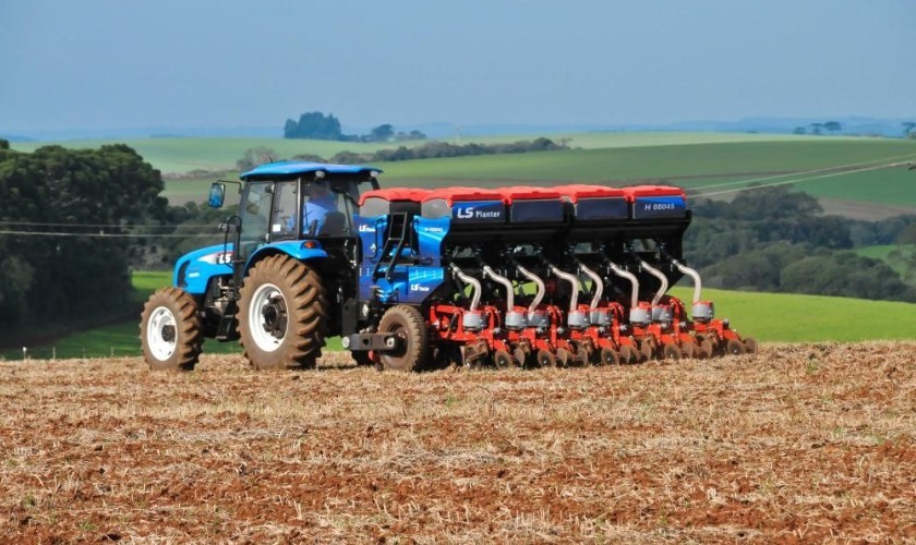 Chuva que caiu na região favorece a safra da soja 2020/2021 em Capitão