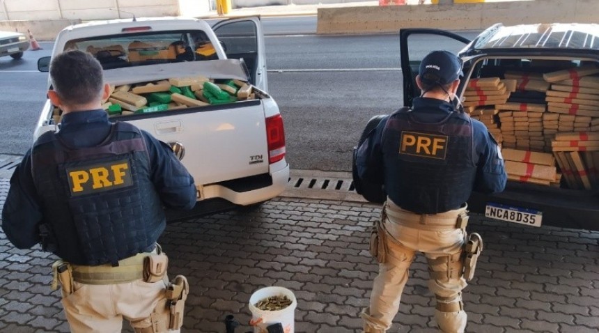 PRF apreende mais de uma tonelada de maconha em Cascavel