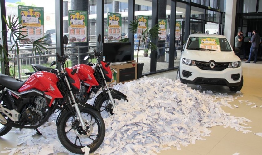 Capitão participa de sorteio da Campanha de Sindicalização da Fetaep