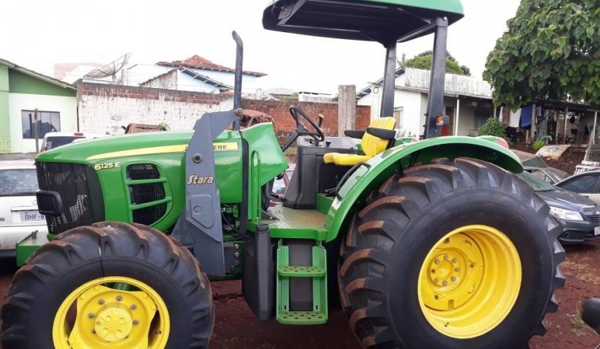 Polícia Civil apreende mais um trator comercializado por empresa de Santo Antônio do Sudoeste