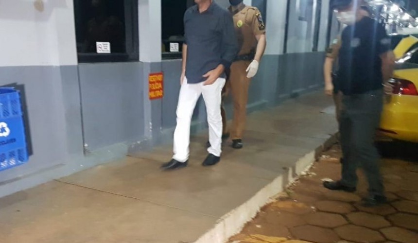 Homem agride companheira, é solto após pagar fiança e volta para agredi-la novamente, em Cascavel