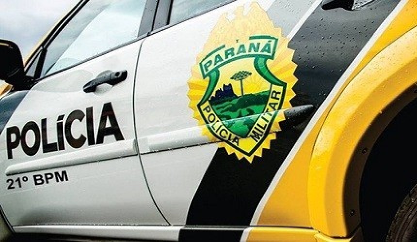 Carro com 74 caixas de vinho é apreendido pela PM de Ampére