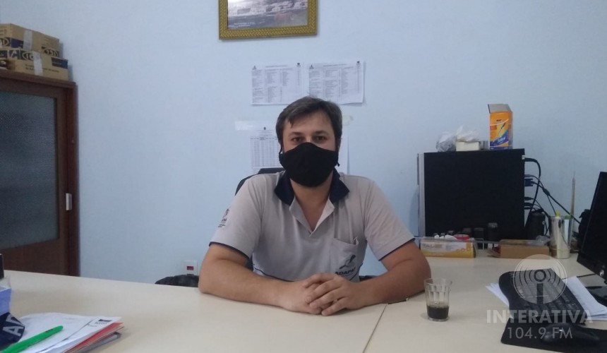 Última semana para atualizar o rebanho; Veterinário da Adapar de Capitão orienta os produtores