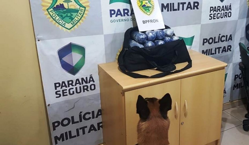 Homem é preso em flagrante com 23 kg de haxixe em ônibus de linha, em Cascavel