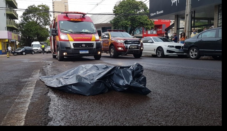 Mulher morre em acidente de trânsito em Cascavel