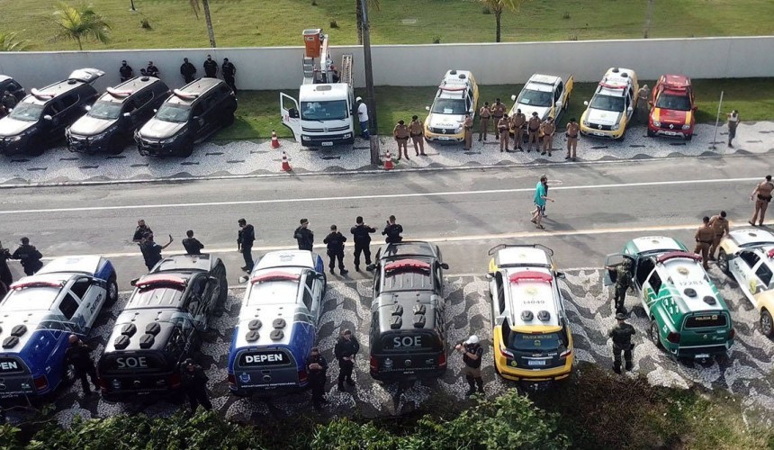 Operação policial conjunta resulta em prisões, apreensão de drogas e armas no Paraná