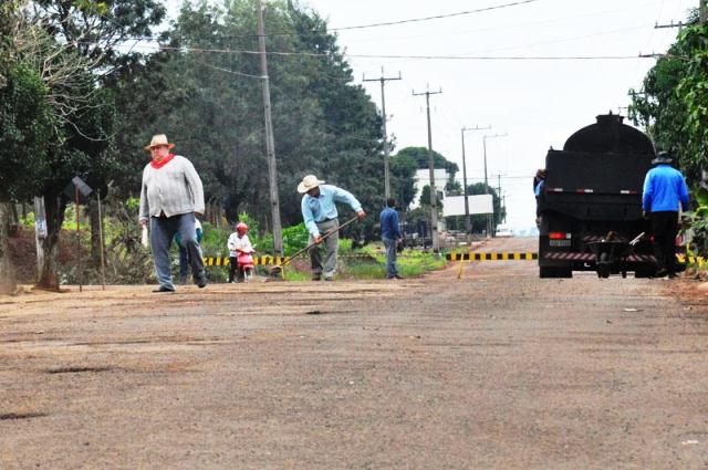 Prefeitura continua asfaltamentos na cidade de Capanema