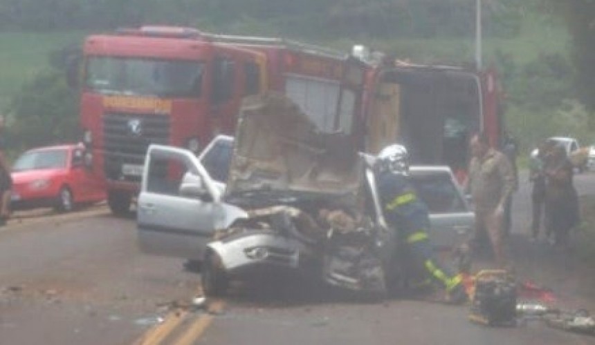 Mulher morre após grave acidente na PR-493, entre Dois Vizinhos e Verê