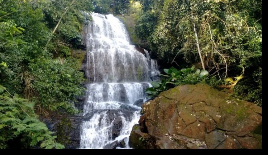 Jovem morre após selfie em cachoeira de 10 metros de altura, em Marechal Cândido Rondon